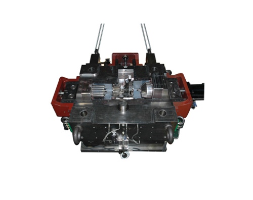 Oil chassis mold